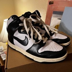 Nike Dunk High (vintage panda)